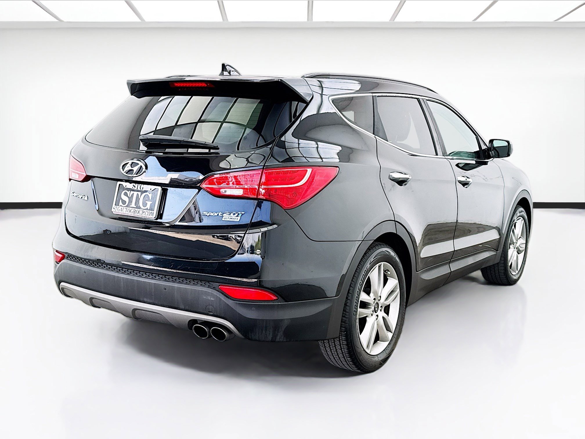 Used 2016 Hyundai Santa Fe Sport 2.0T w/ Option Group 05 image 4