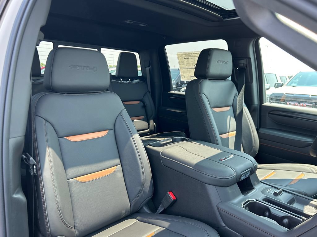 New 2026 GMC Sierra 2500 AT4 w/ AT4 Premium Plus Package AWD/4WD image 39