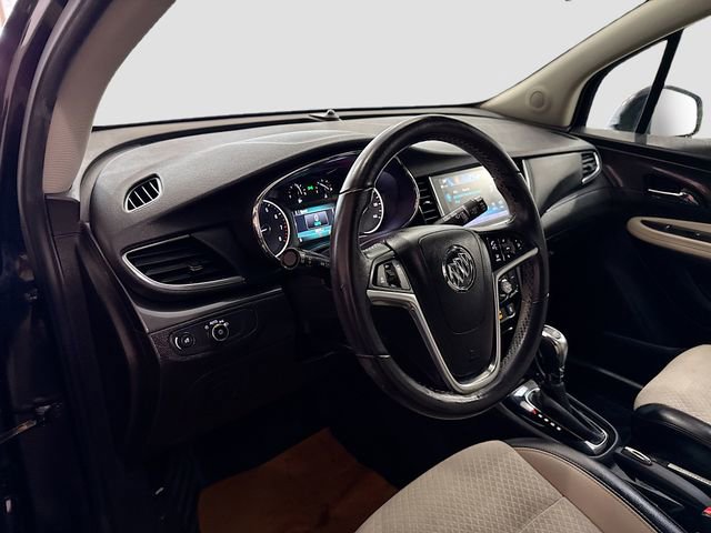 Used 2018 Buick Encore Preferred image 10