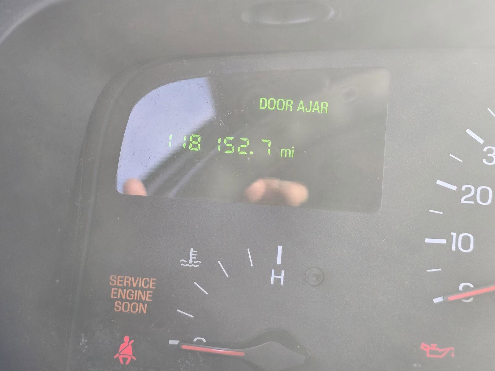 Used 1999 Lincoln Town Car Executive image 5