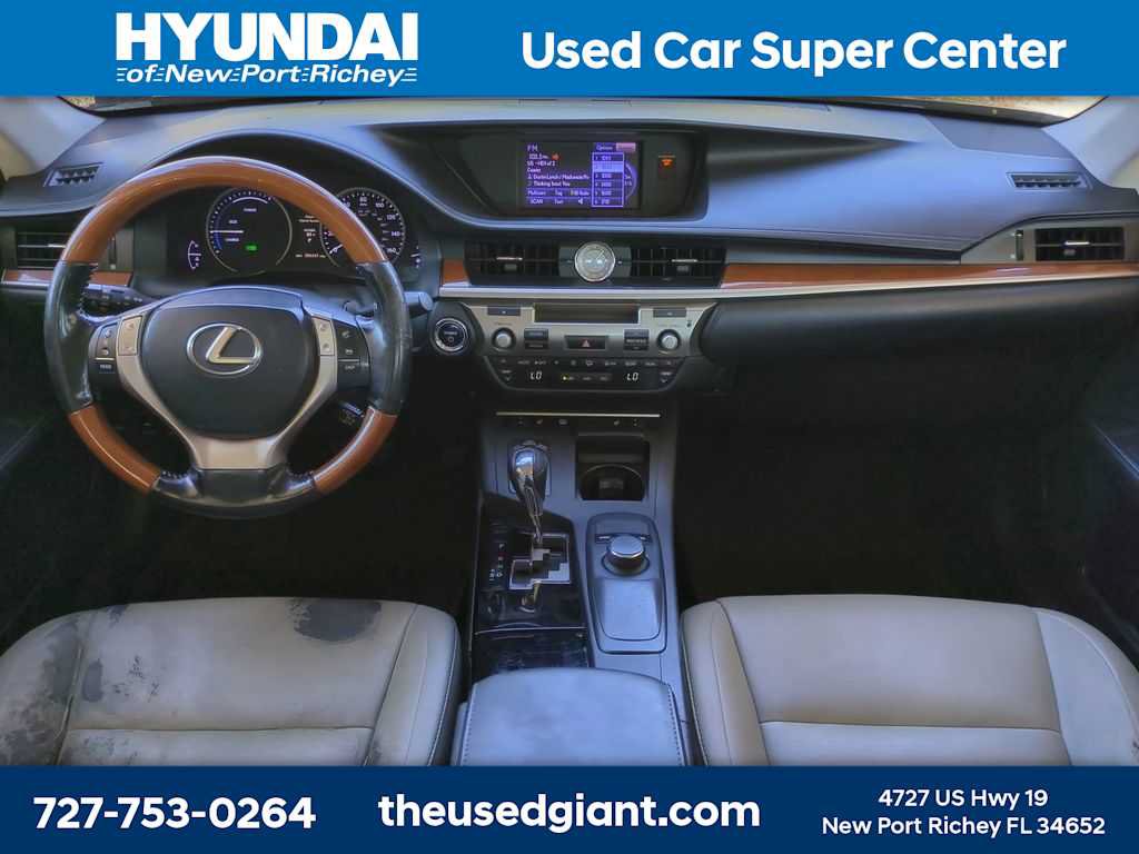 Used 2013 Lexus ES 300h w/ Premium Pkg FWD image 14