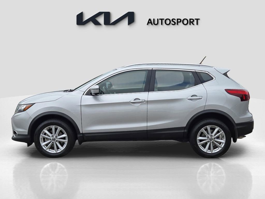 Used 2019 Nissan Rogue Sport SV w/ Technology Package image 14