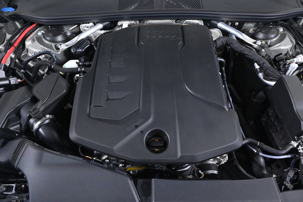 Used 2025 Audi A5 2.0T Premium w/ Convenience Package image 22