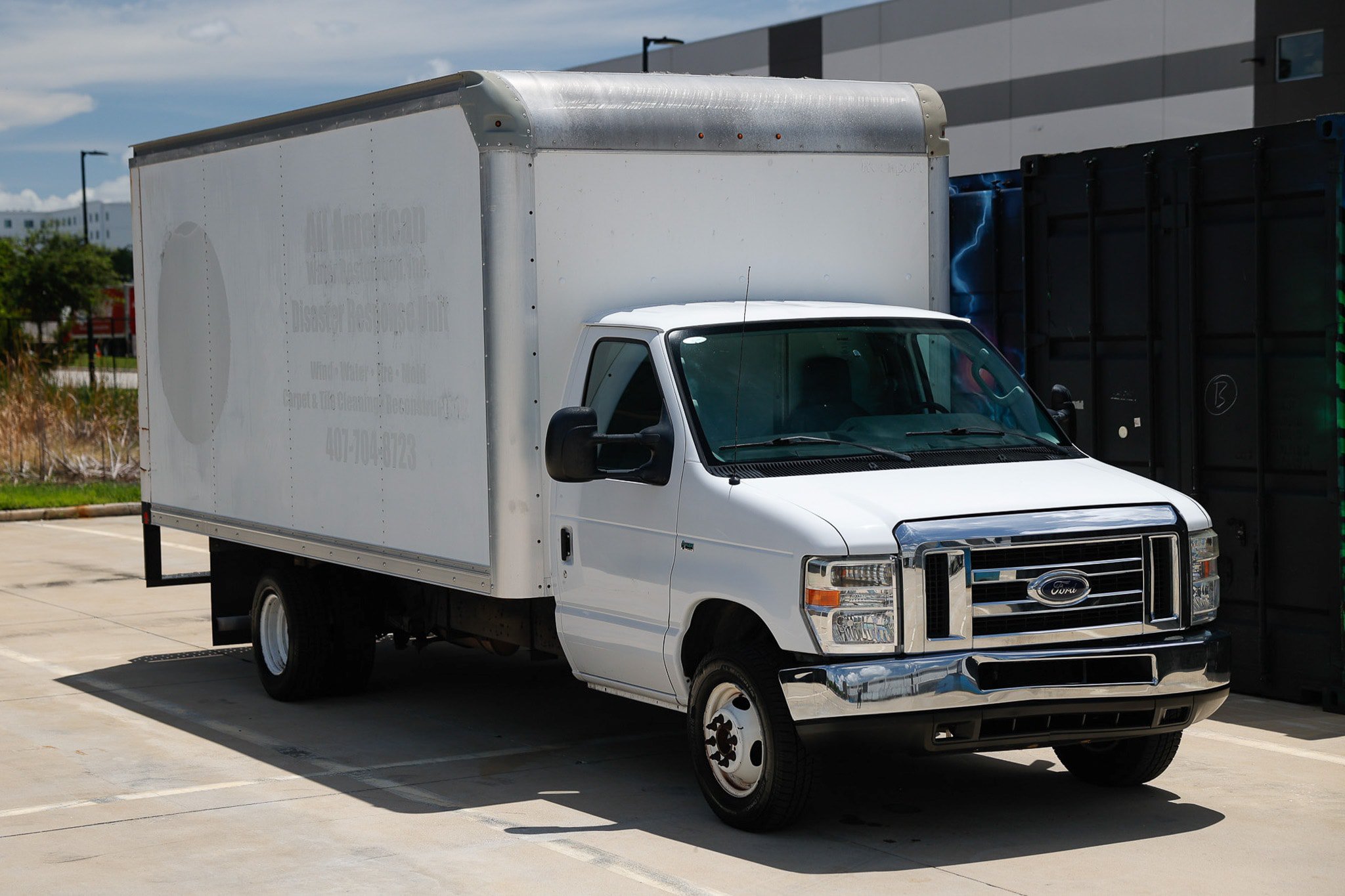 Used 2018 Ford E-350 and Econoline 350 Super Duty RWD image 19