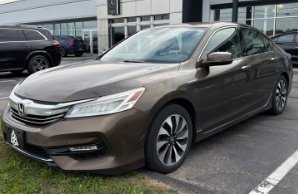 Used 2017 Honda Accord Touring