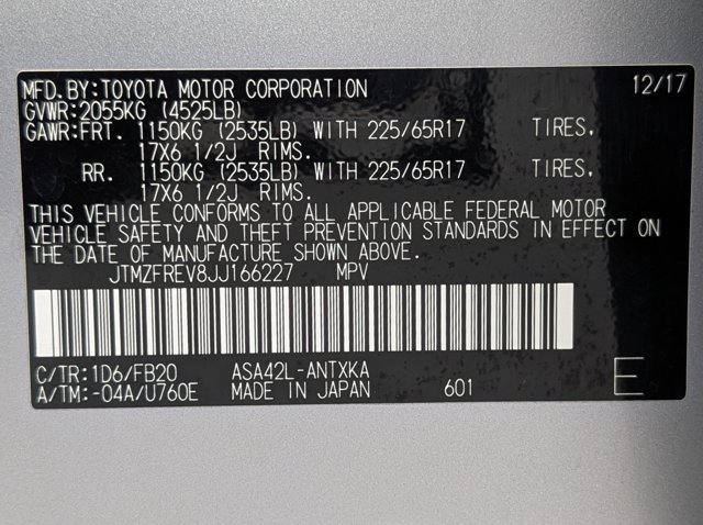 Used 2018 Toyota RAV4 LE FWD image 27