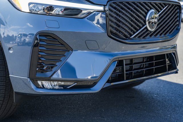 New 2026 Volvo XC60 B5 Ultra w/ Protection Package Premier image 11
