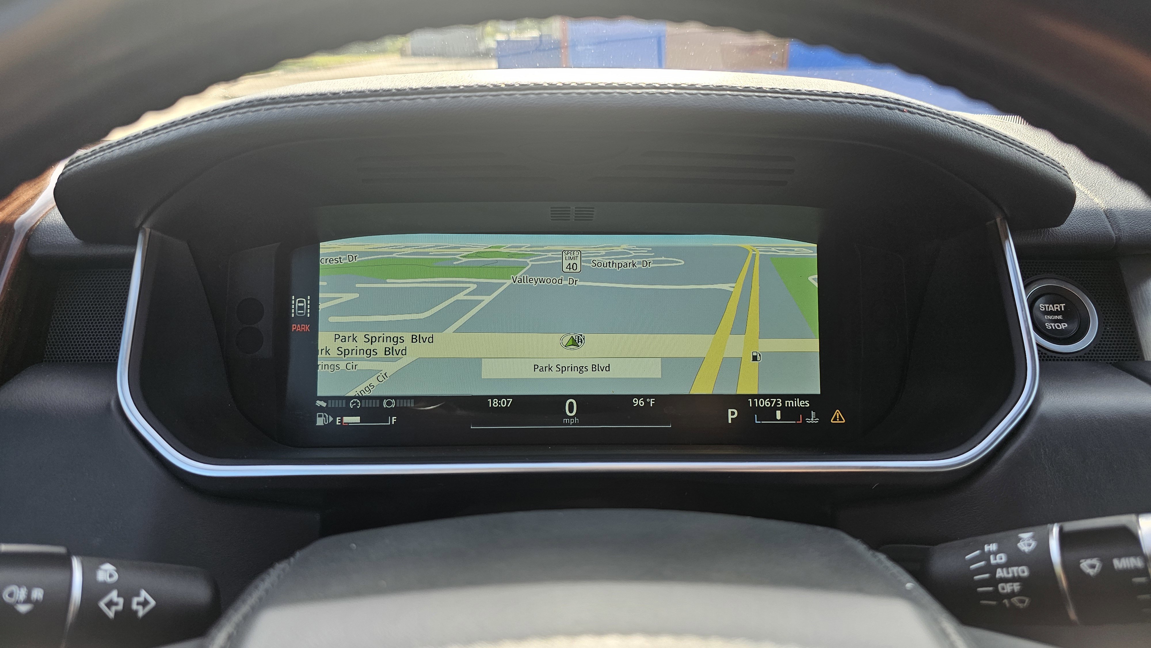 Used 2017 Land Rover Range Rover HSE image 46