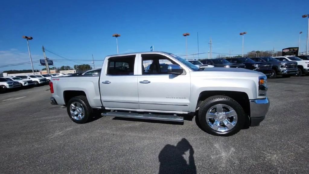 Certified 2018 Chevrolet Silverado 1500 LTZ w/ Sport Package image 6