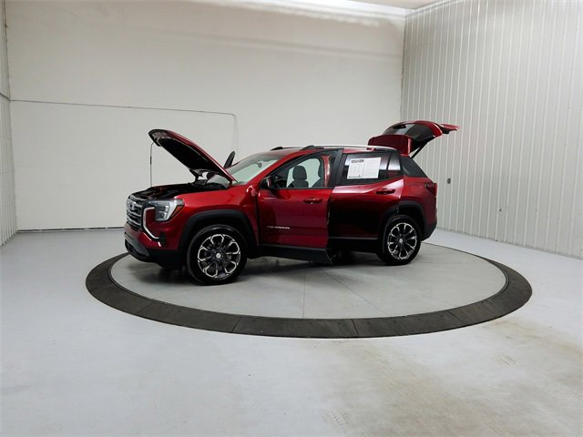 Used 2026 GMC Terrain Elevation w/ Elevation Premium Package image 11