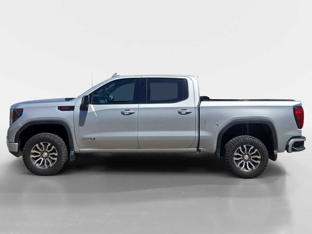 Used 2022 GMC Sierra 1500 AT4 w/ AT4 Preferred Package AWD/4WD image 2