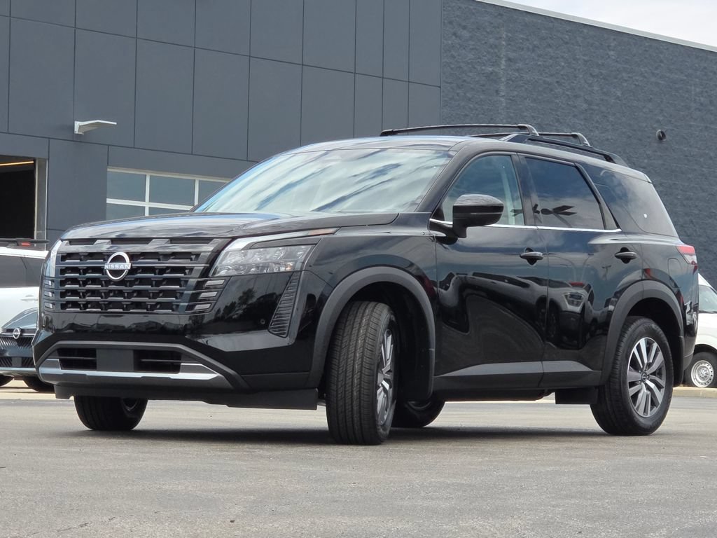 New 2026 Nissan Pathfinder SL AWD/4WD image 12