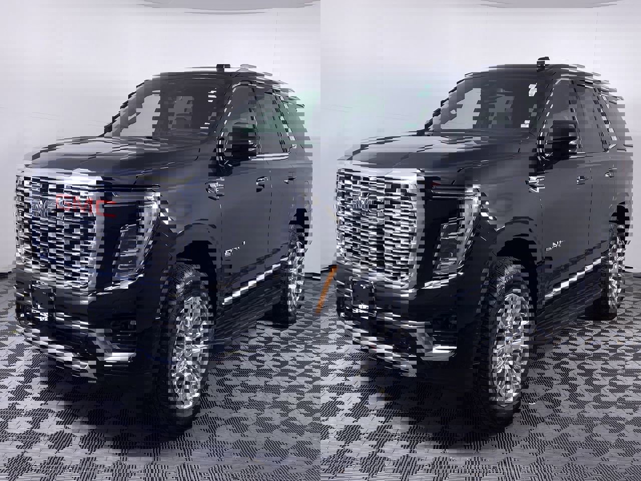 Certified 2025 GMC Yukon Denali image 18