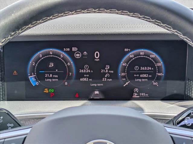 Used 2025 Volkswagen Tiguan S w/ 18" Wheel Package FWD image 11