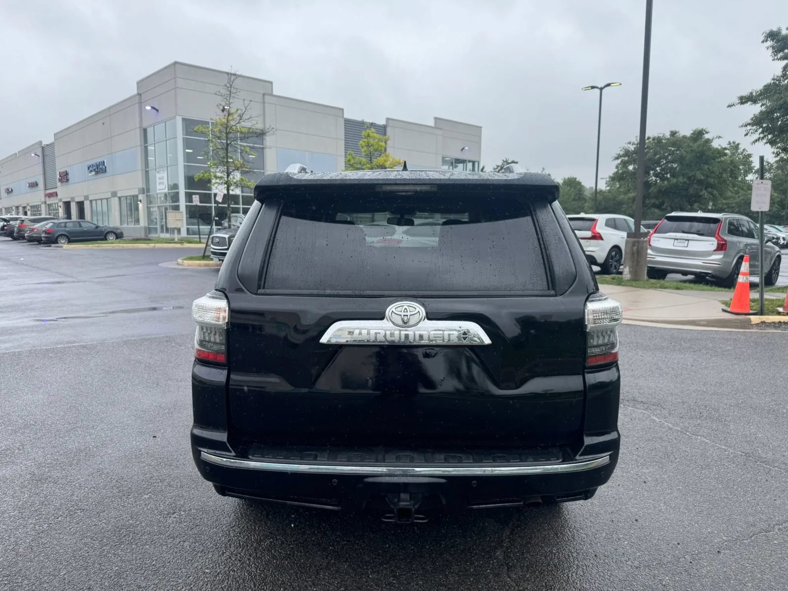 Used 2015 Toyota 4Runner Limited AWD/4WD image 10