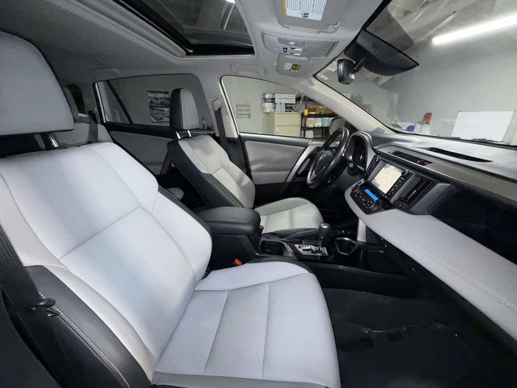 Used 2017 Toyota RAV4 Limited w/ Advanced Technology Package AWD/4WD image 14
