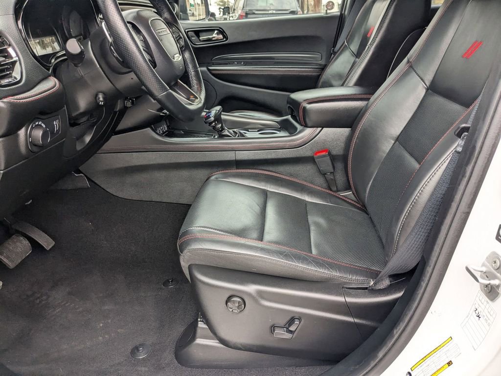 Used 2025 Dodge Durango GT image 11