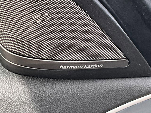 Used 2017 BMW 540i xDrive image 33