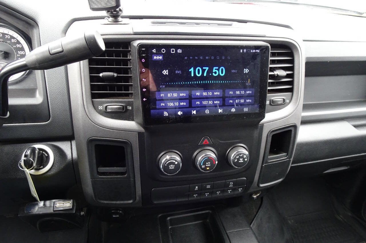 Used 2017 RAM 2500 Tradesman w/ Chrome Appearance Group image 22