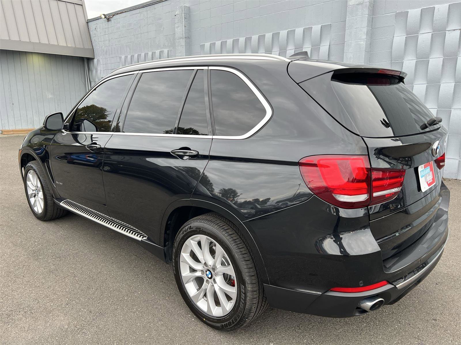 Used 2015 BMW X5 xDrive35i w/ Premium Package image 8