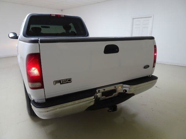 Used 2001 Ford F150 XL RWD image 10