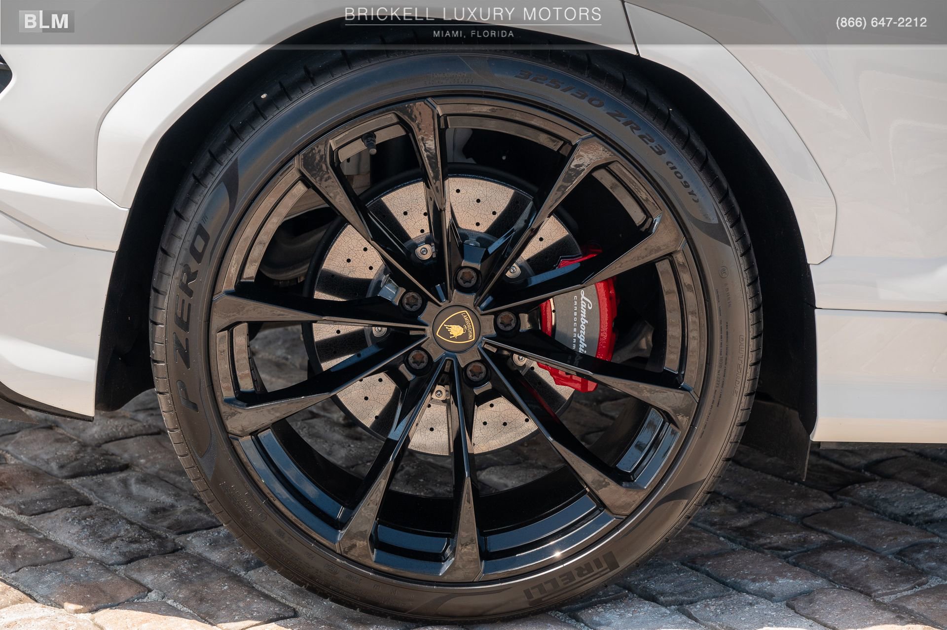 Used 2022 Lamborghini Urus image 44