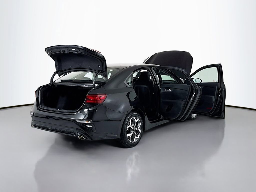 Used 2021 Kia Forte LXS FWD image 19