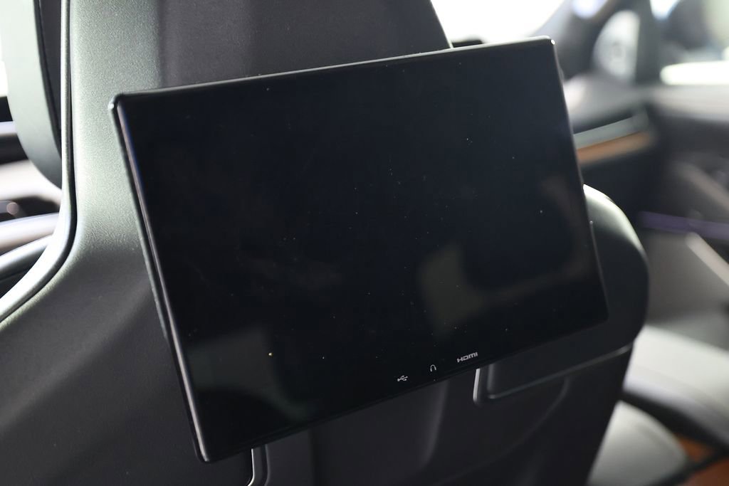 Used 2025 Lincoln Navigator Black Label AWD/4WD image 18