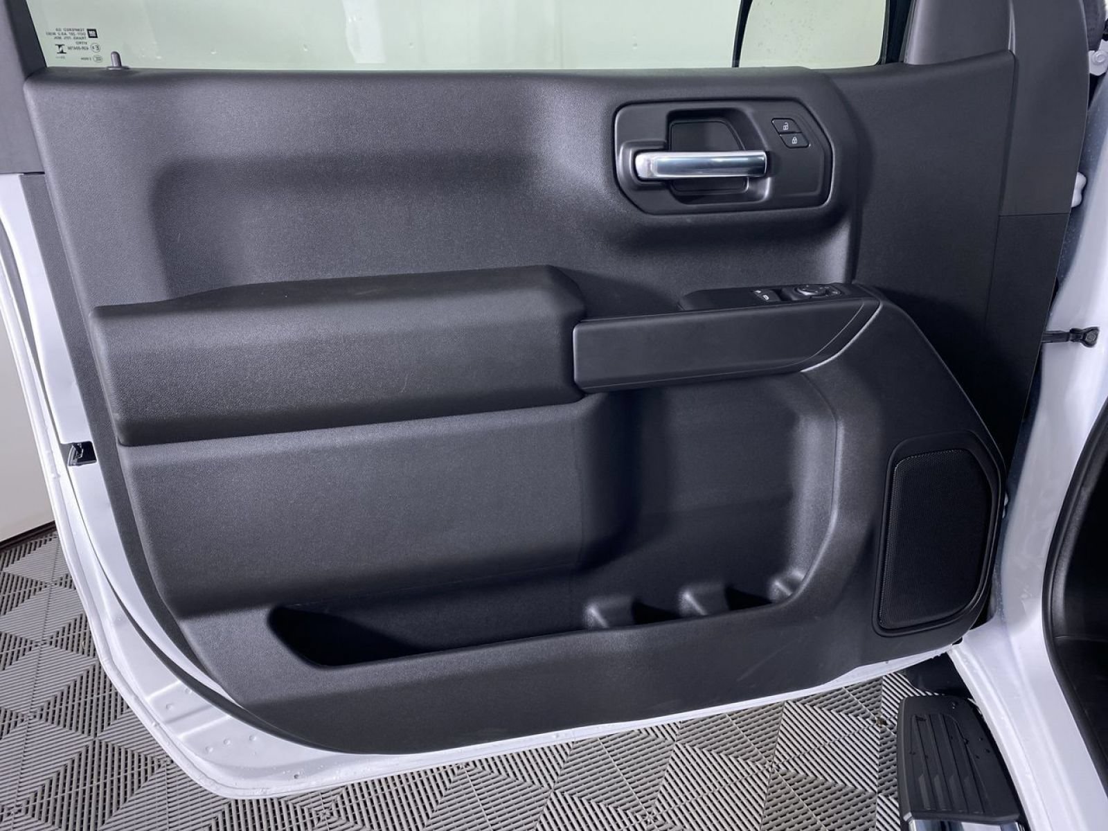 New 2026 Chevrolet Silverado 1500 W/T w/ WT Safety Package AWD/4WD image 11