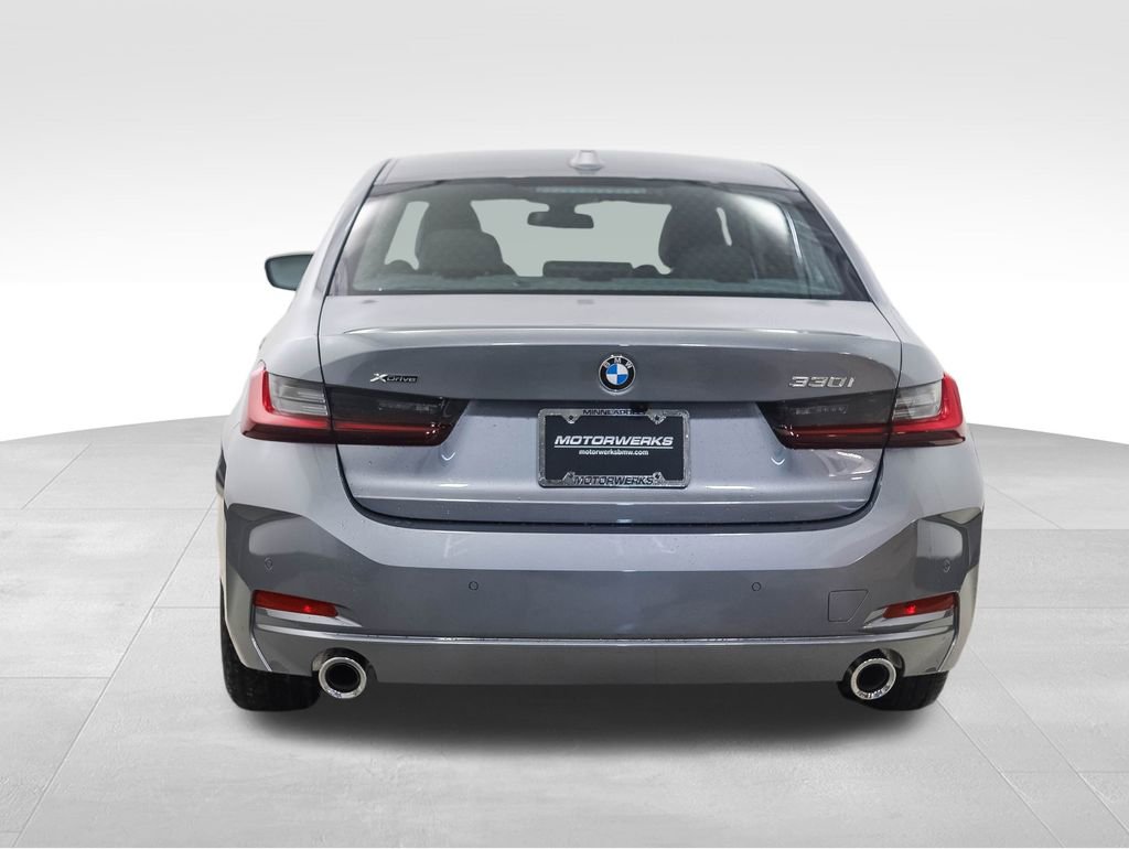New 2026 BMW 330i xDrive Sedan w/ Premium Package image 4