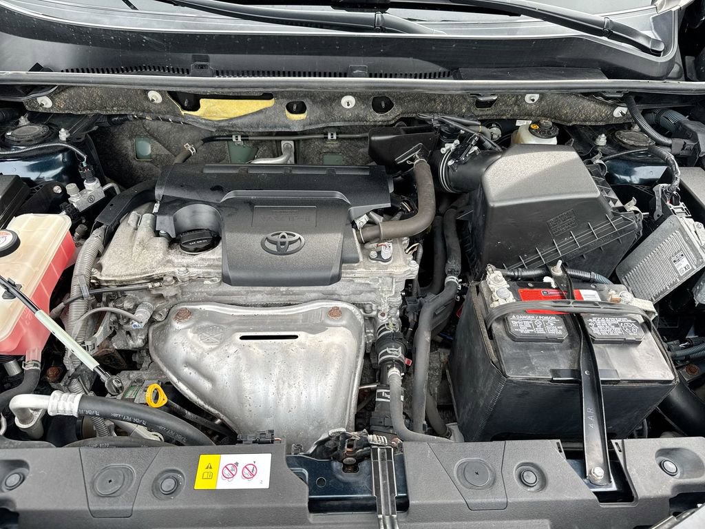 Used 2017 Toyota RAV4 SE w/ Advanced Technology Package image 26
