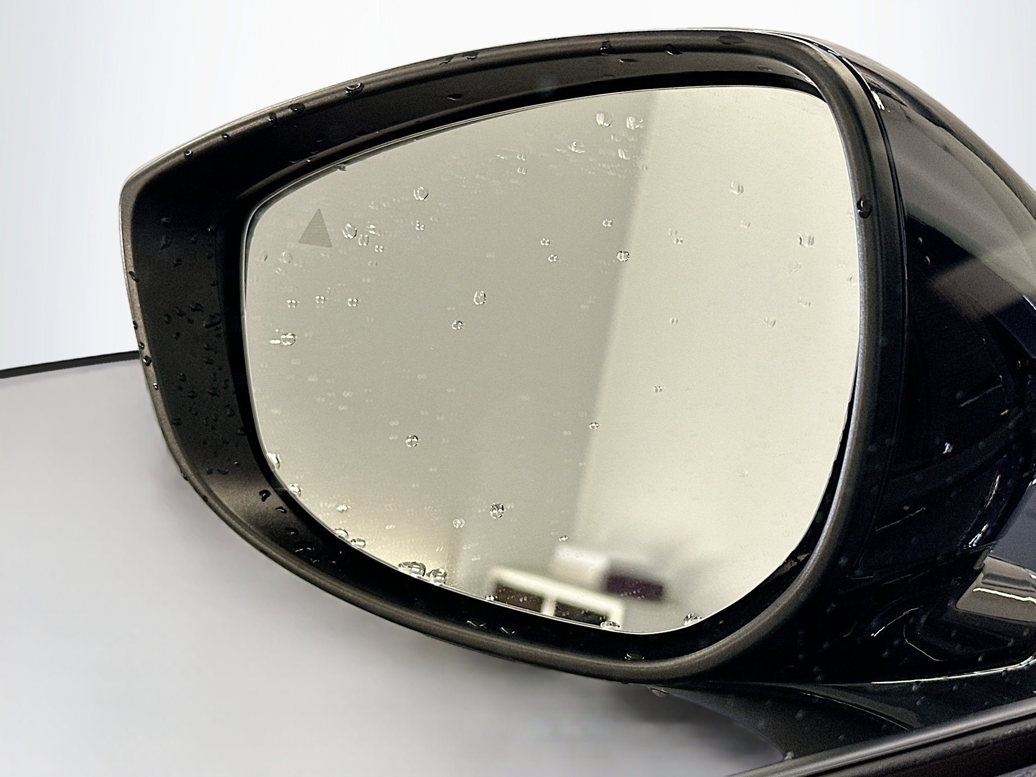 Used 2024 MAZDA CX-90 Plug-In Hybrid w/ Preferred image 16