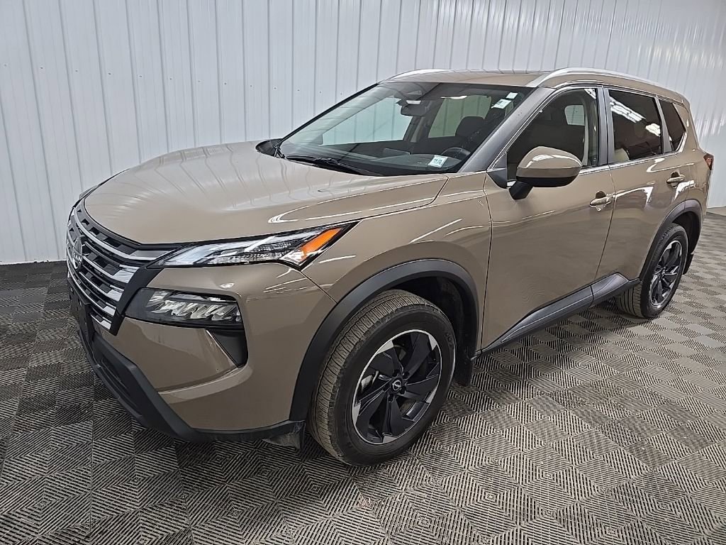 Used 2025 Nissan Rogue SV w/ SV Premium Package image 8