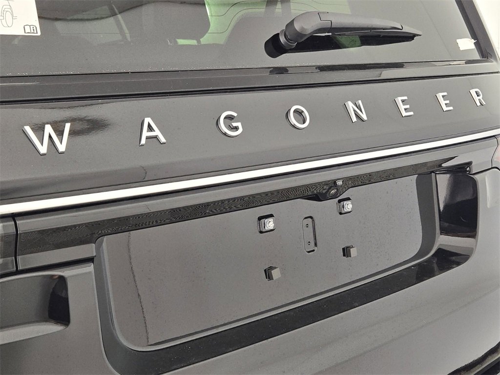 New 2025 Jeep Wagoneer L Series II image 15