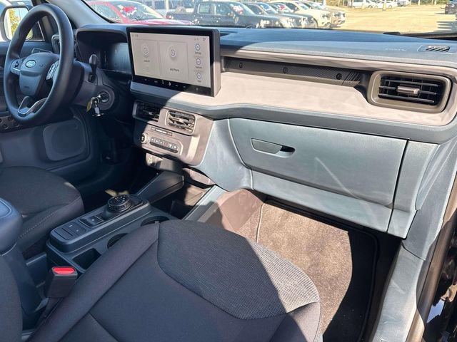 New 2025 Ford Maverick XL w/ Equipment Group 102A image 15