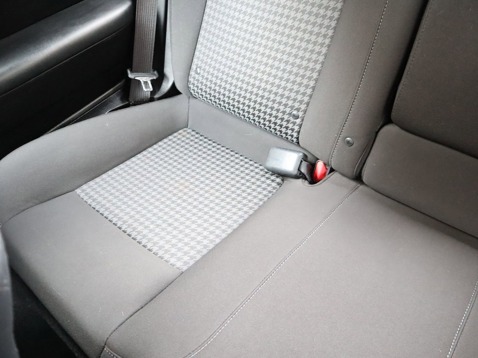 Used 2022 Dodge Challenger GT image 52