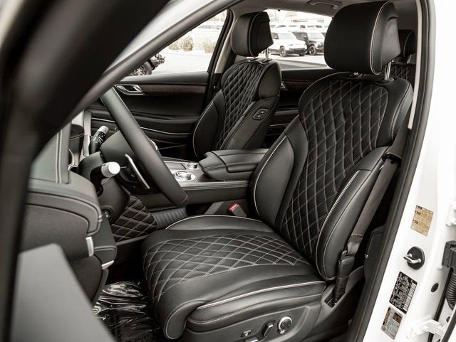 Used 2024 Genesis GV80 3.5T w/ Prestige Package image 12