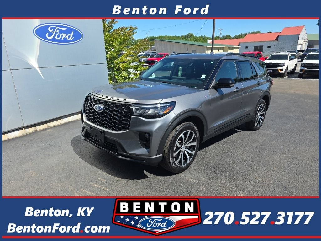Used 2025 Ford Explorer ST-Line AWD/4WD image 1