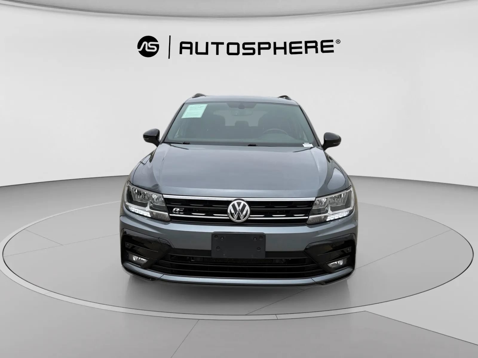 Used 2021 Volkswagen Tiguan SE R-Line AWD/4WD image 2