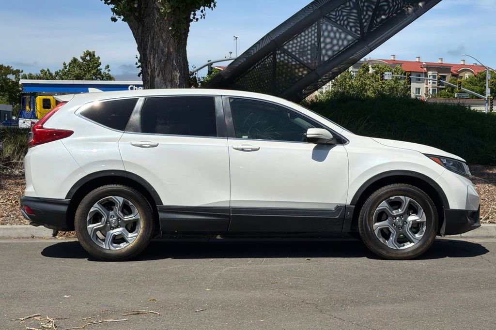 Used 2017 Honda CR-V EX image 3