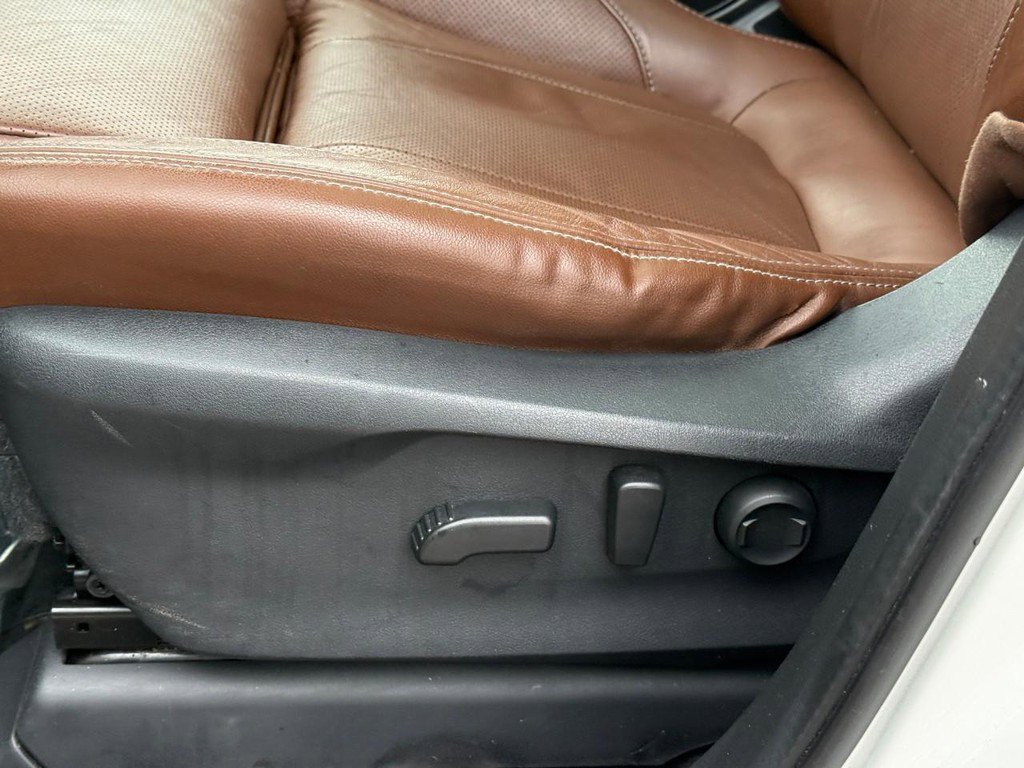 Used 2019 Subaru Ascent Touring image 23