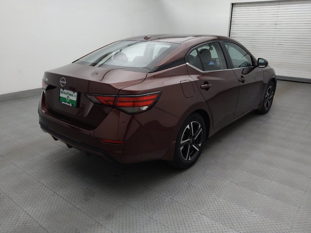 Used 2025 Nissan Sentra SV FWD image 9