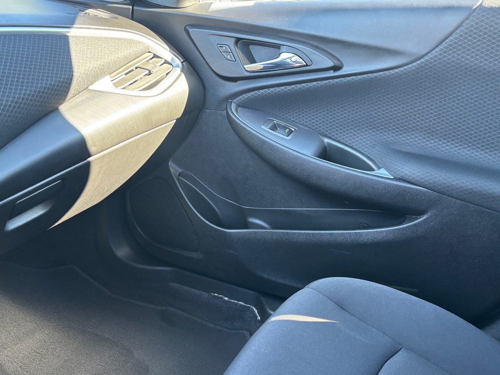 Used 2024 Chevrolet Malibu LT FWD image 19