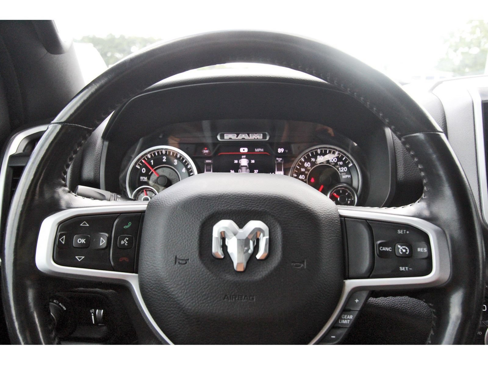 Used 2022 RAM 1500 Lone Star AWD/4WD image 17