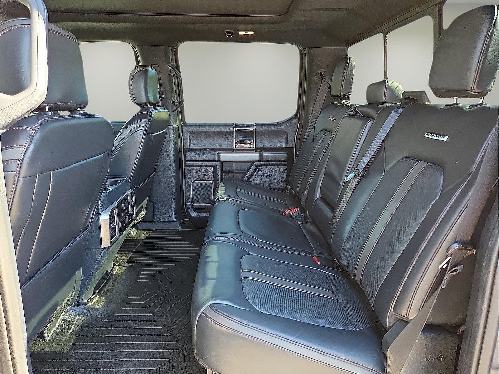 Used 2022 Ford F250 Platinum w/ FX4 Off-Road Package image 10