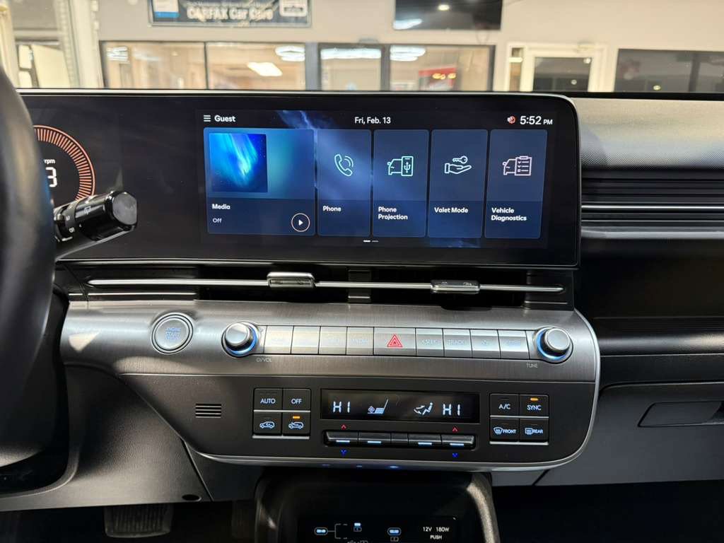 Used 2025 Hyundai Kona SEL image 16
