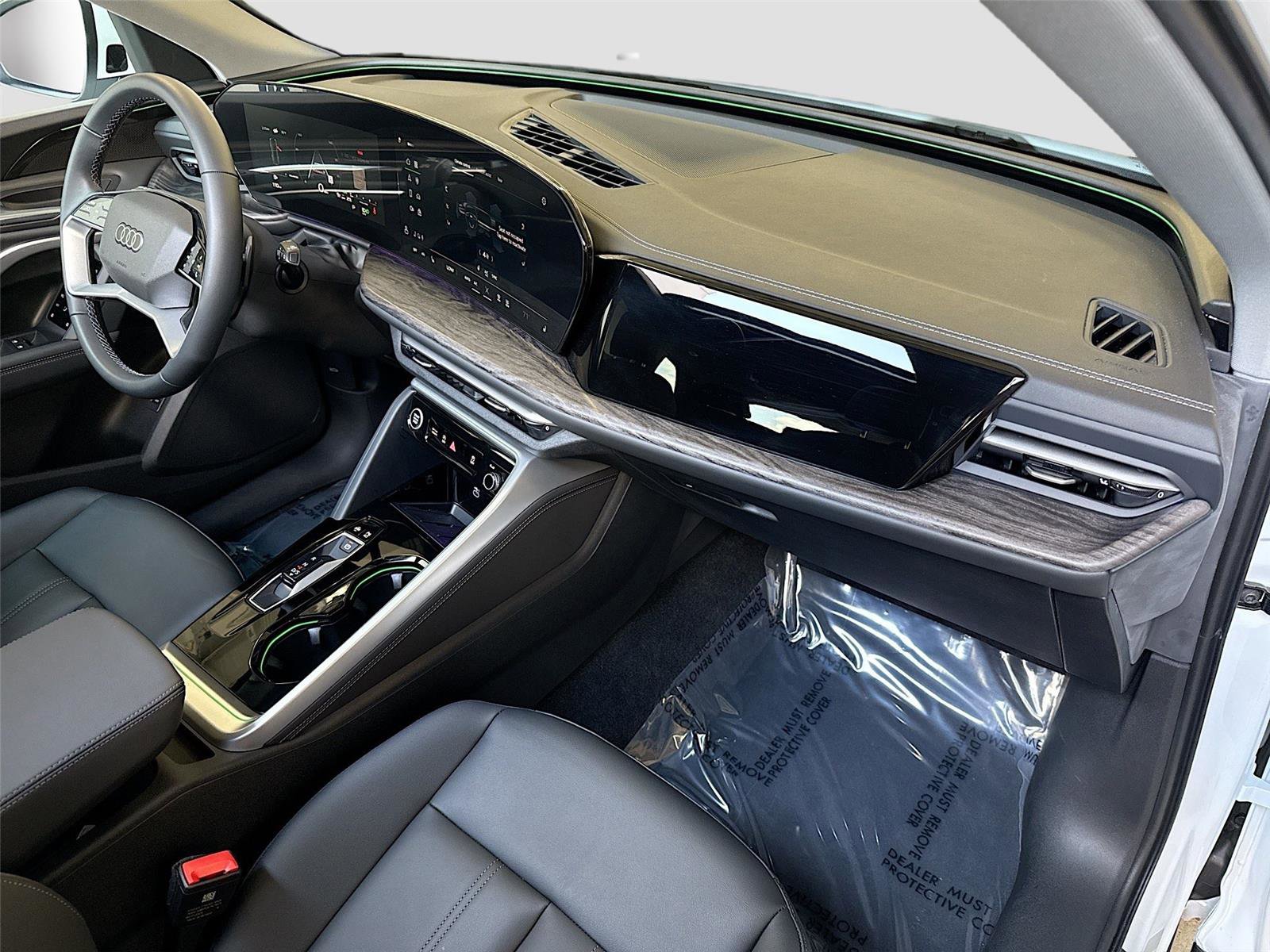 Certified 2025 Audi Q5 Premium w/ Convenience Package image 30
