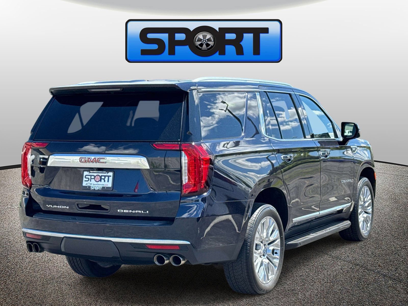 Used 2022 GMC Yukon Denali AWD/4WD image 4