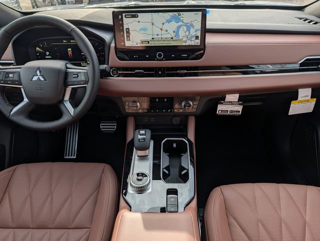 New 2026 Mitsubishi Outlander SEL image 7