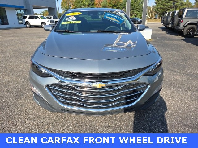 Used 2024 Chevrolet Malibu LT image 3